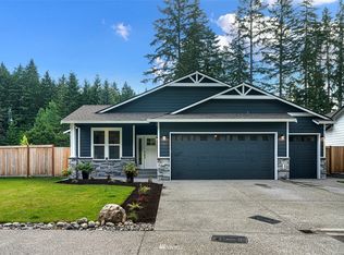 12215 28th Dr SE, Everett, WA 98208