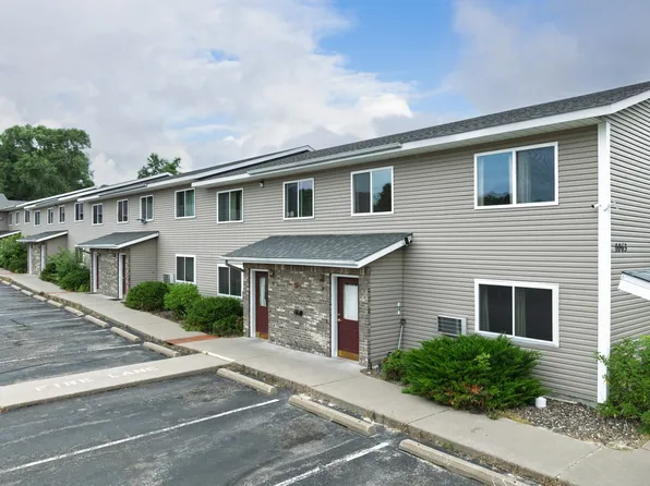 1063 E Cascade Ave #2, River Falls, WI 54022
