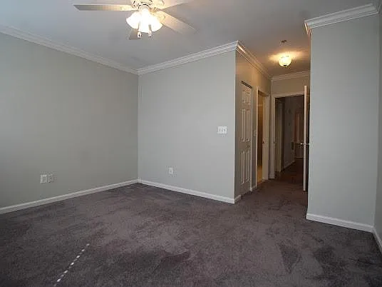 7000 Falls Reach Dr #102 — Photo 35