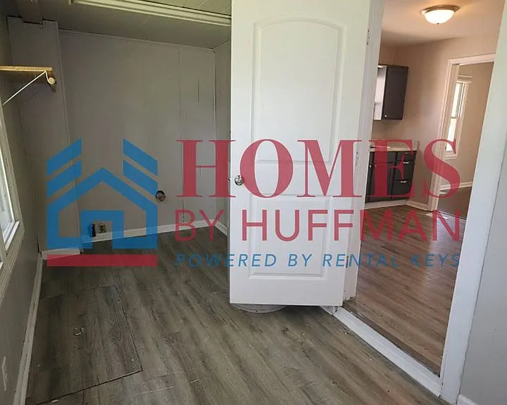 2211 Frisse Ave — Photo 17
