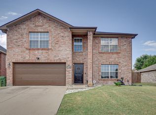 7110 Divanna Ct, Arlington, TX 76002