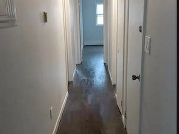 398 Ege Avenue image 8 of 12