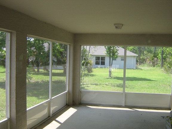 4th image of 54 Langdon Dr