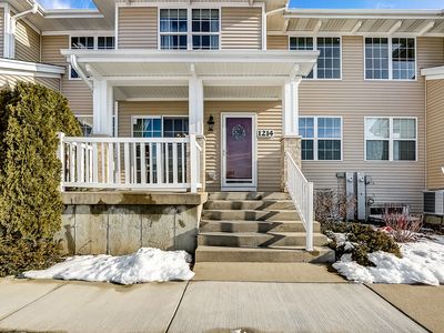 1214 Walnut Glen Dr, Crystal Lake, IL, 60014