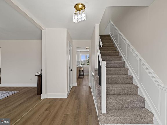 4th image of 133 Hampshire Dr