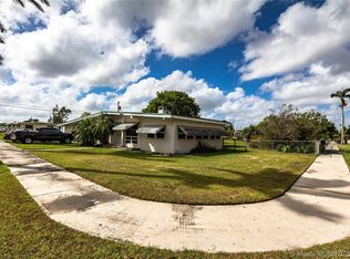 950 NW 18th Ave, Homestead, FL 33030