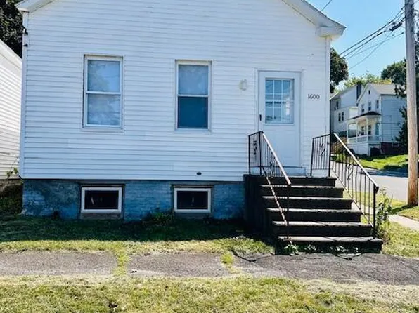 1600 2nd Street, Rensselaer, NY 12144