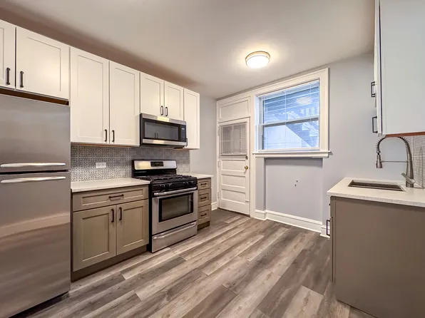 2635 N Leclaire Ave #1S, Chicago, IL 60639