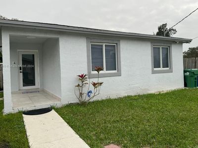 11920 SW 215th St, Miami, FL, 33177