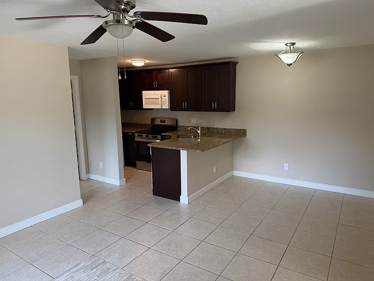 6004 Westgate Dr #102 — Photo 8