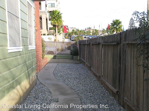 4th image of 1923 Alameda Ave