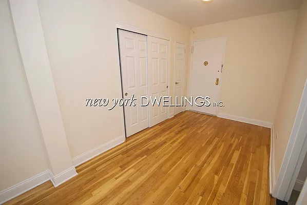 Rented by New York Dwellings LLC | media 9