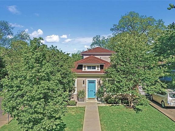 3rd image of 938 N Winnetka Ave