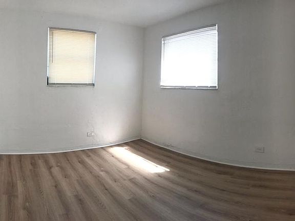 5th image of 1600 NW 7th Ct APT 209