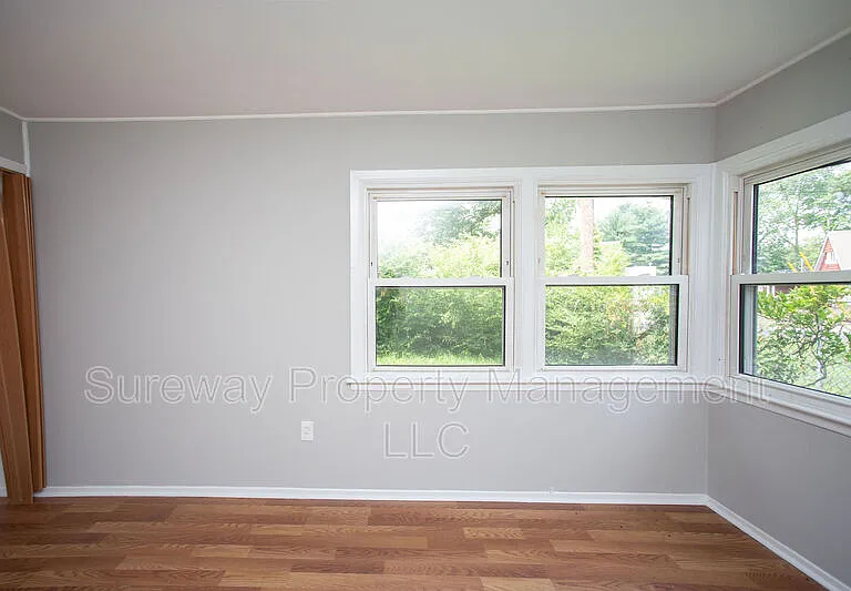 17 Snowdon Ln — Photo 37