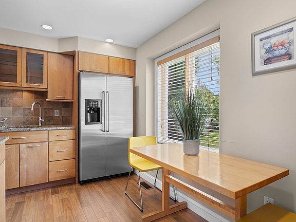 3rd image of 2703 Lewis O Gray Dr #2703