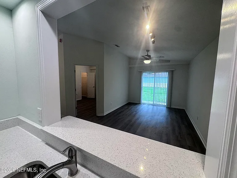 8357 Argyle Corners Ct — Photo 5