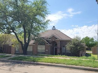 5905 Brookline Dr, Rowlett, TX 75089