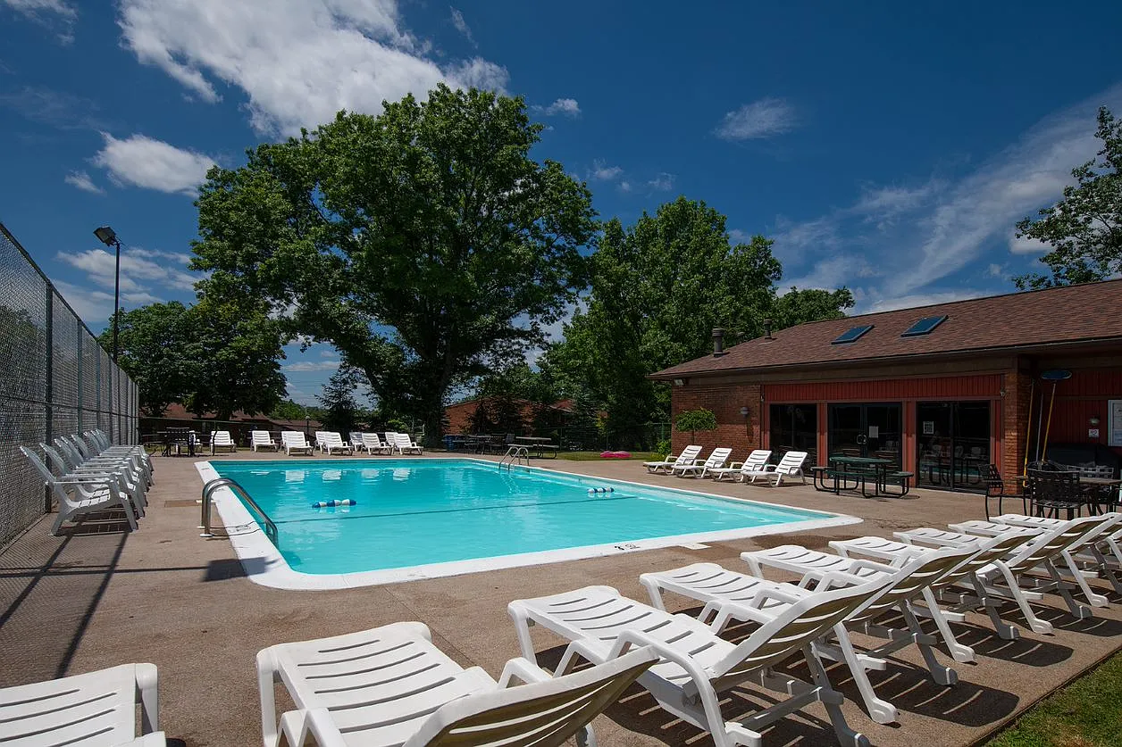 Monroeville Apartments at Deauville Park — Photo 2