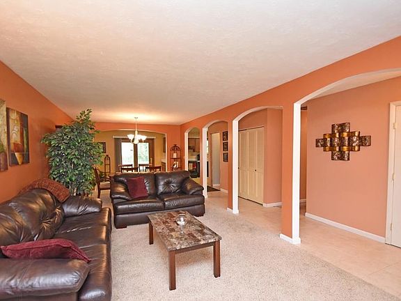 3rd image of 3461 Morning Glory Dr