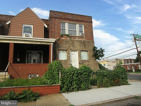 2nd image of 2600 Carroll St