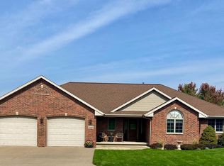 6119 Apache Ct, Asbury, IA 52002