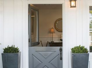 277 Rochester St, Costa Mesa, CA 92627