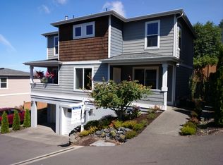1854 S Bennett Dr, Seattle, WA 98108