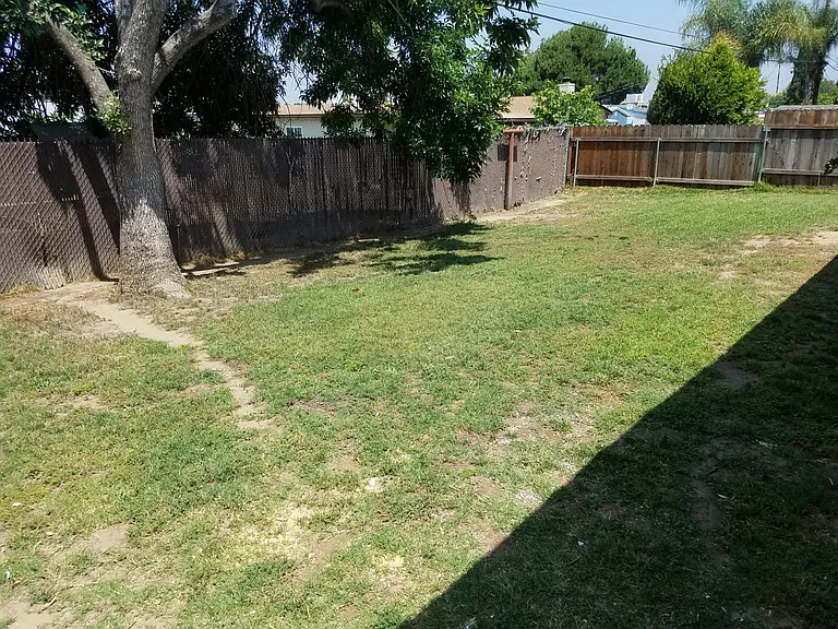 4421 N Heathdale Ave — Photo 10
