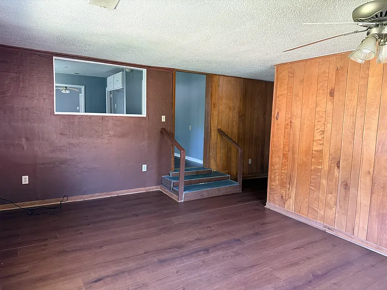1642 Alta Vista Ave — Photo 14
