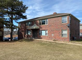 4322 N 52nd St #4, Omaha, NE 68104