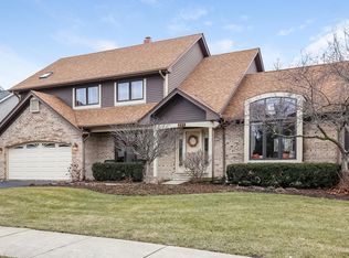 211 W 17th St, Lombard, IL 60148