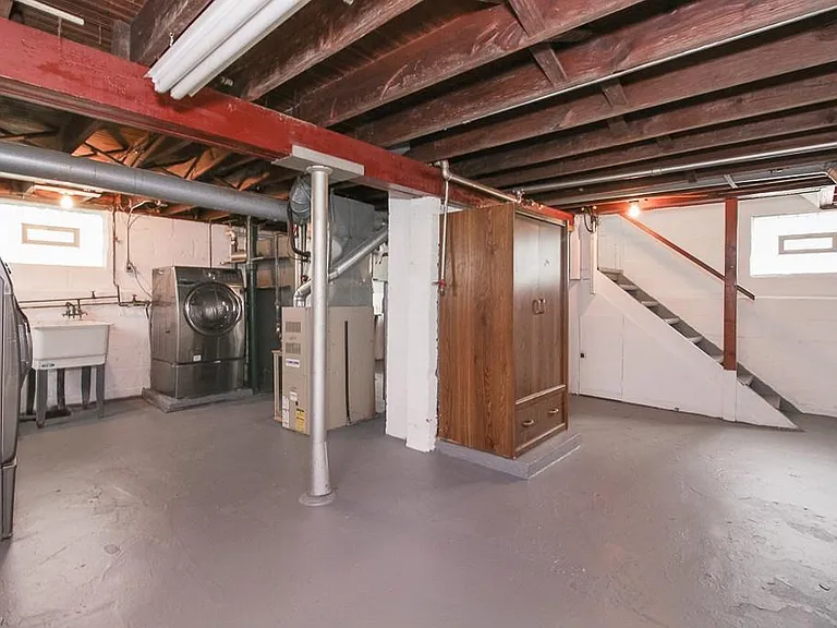 4520 Kenmore Ave — Photo 19