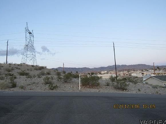 1st image of 940 Desert View Dr