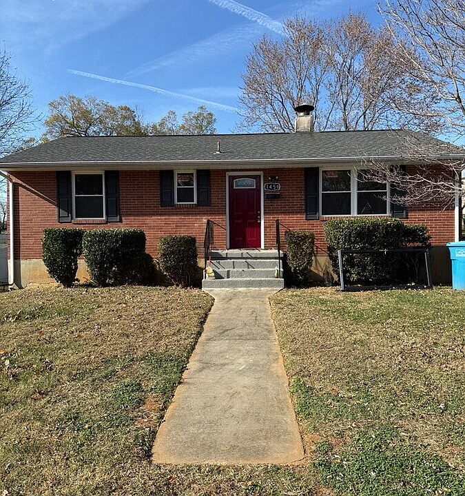 1st image of 1456 Fresno St NW