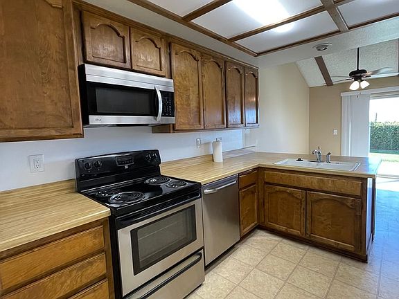4th image of 3920A Mesa Circle Dr #M39200-a