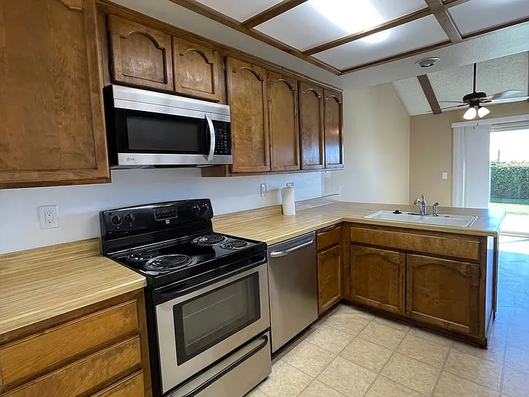 3920A Mesa Circle Dr #M39200-A — Photo 4