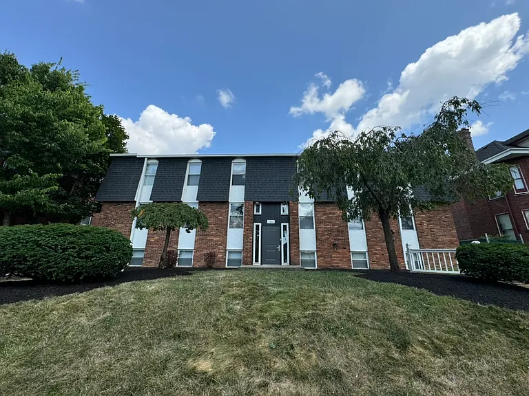 1660 N 4th St #1B — Photo 17