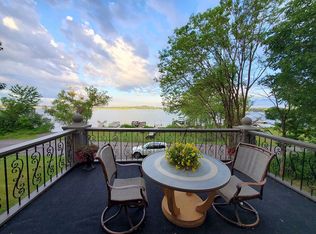 814 Lakeshore Dr NE, East Bethel, MN 55092