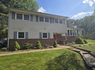 116 Livingston Ave, Edison, NJ 08820
