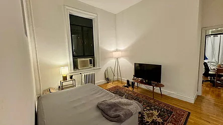 Rented by HOLTON REAL ESTATE INC.