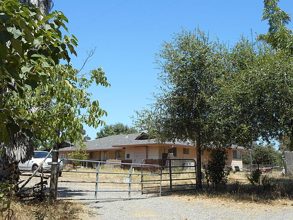 2nd image of 8110 Wachtel Way