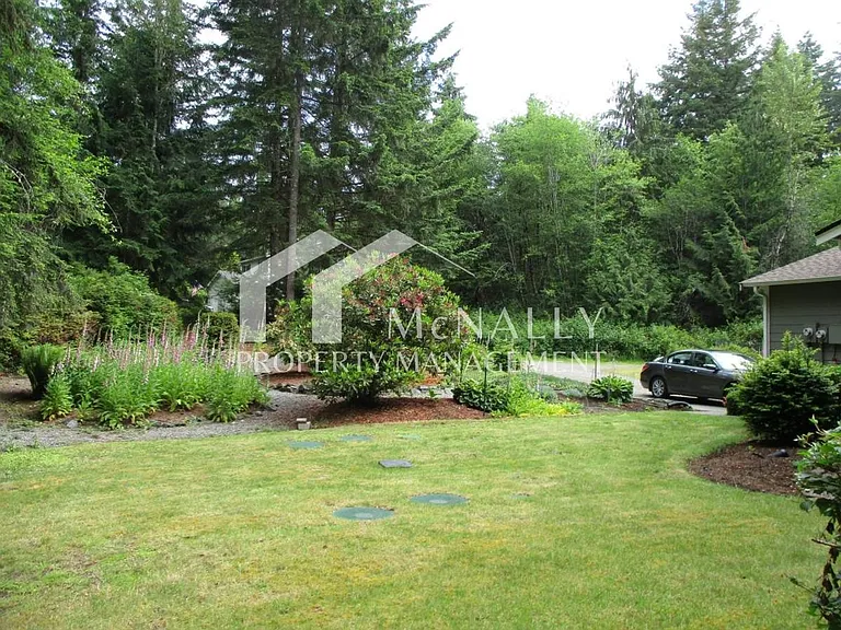 15017 42nd Ave NW — Photo 3