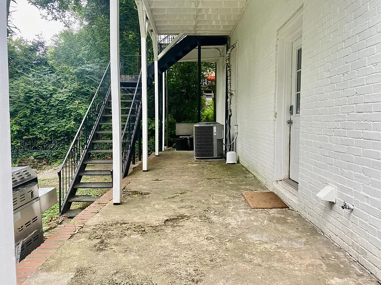 2503 Acorn Ave NE — Photo 15