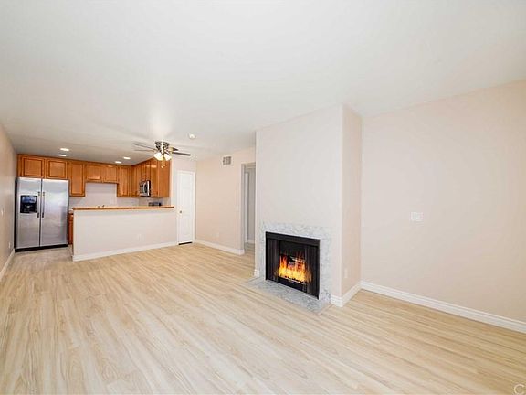 3rd image of 1215 N San Gabriel Ave APT 201