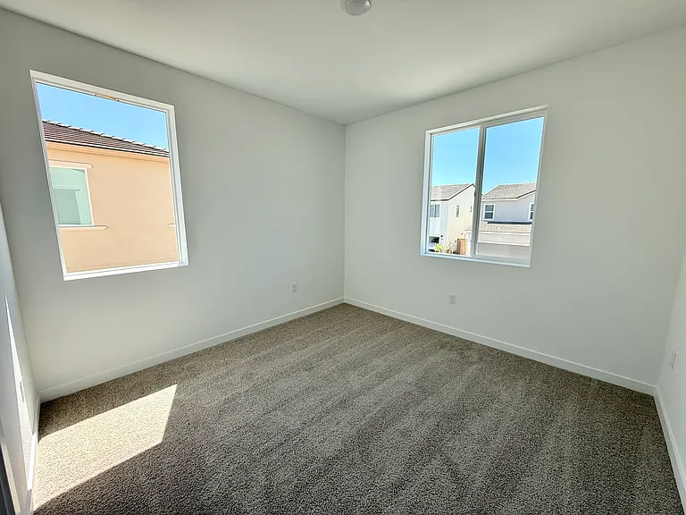 809 Canoe Ct — Photo 39