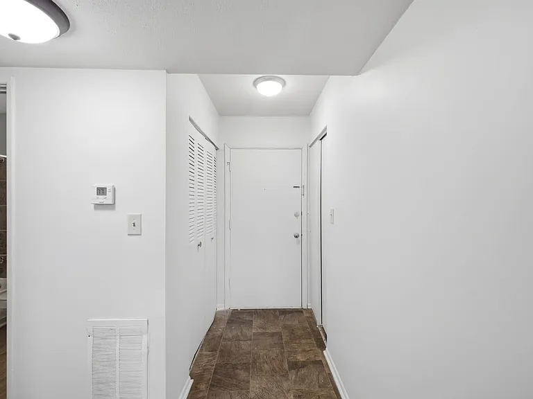 547 Riverview Dr #B-2 — Photo 20
