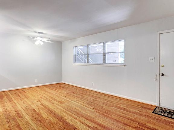 5th image of 1405 Hyde Park Blvd APT 5