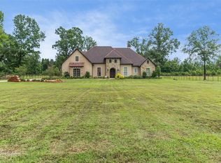 2139 Gravel Point Rd, Frierson, LA 71027