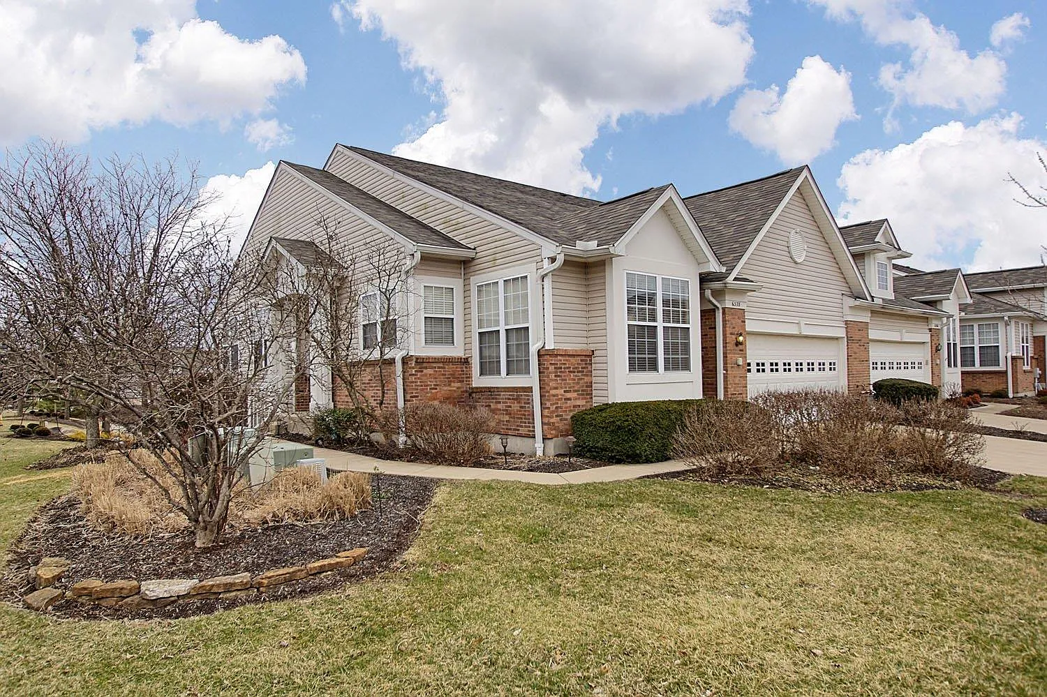 6378 Pinehurst Ln photo 1